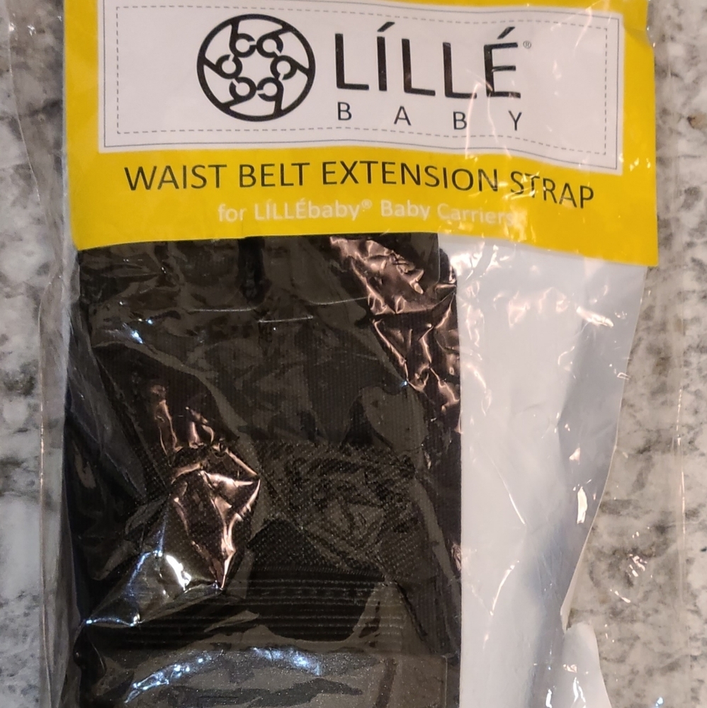 LílléBaby 6-in-1 Waist Extender Belt/Strap.